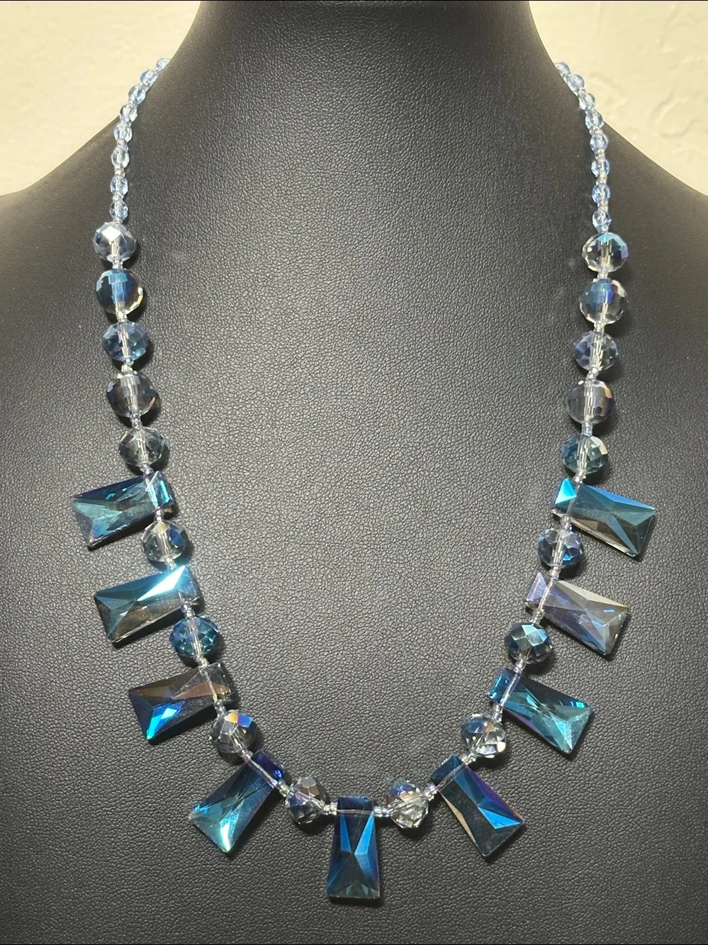 1950’s Art Glass AB Peacock Blue Fringe Necklace